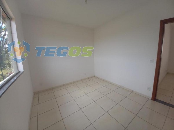 Apto c/ 02 quartos à venda por R$ 150.000,00 Foto 6