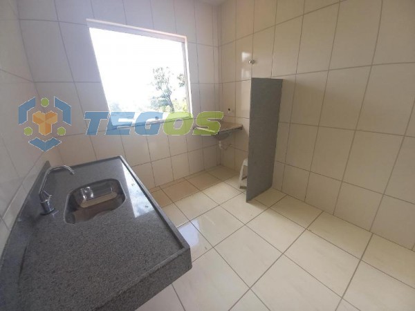 Apto c/ 02 quartos à venda por R$ 150.000,00 Foto 11