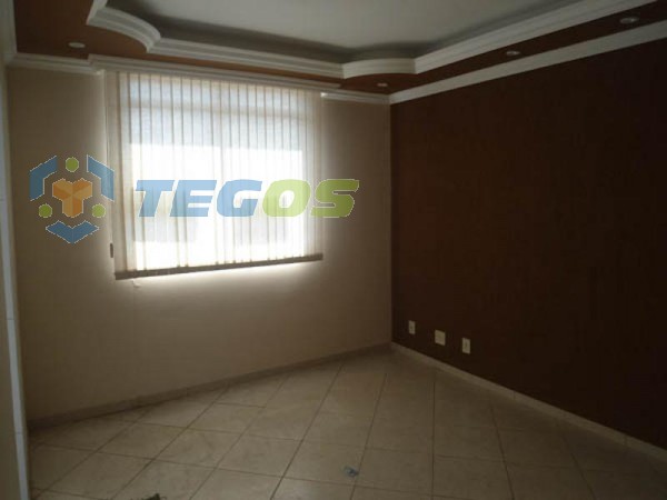 Apartamento localizado em Monte Castelo. 2 quartos, 1 banheiros e 0 vagas. Foto 1