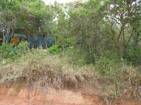 Lote localizado em Retiro. 0 quartos, 0 banheiros e 0 vagas. Foto 7