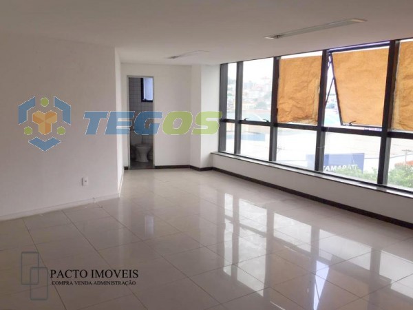 Excelente conjunto de salas comerciais medindo 680m2 cada andar Foto 13