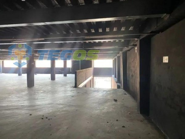 ANDAR COM ESTACIONAMENTO DE 750m² Foto 4