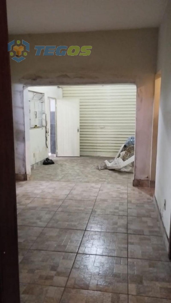 CASA COMERCIAL COM 04 QUARTOS Foto 2