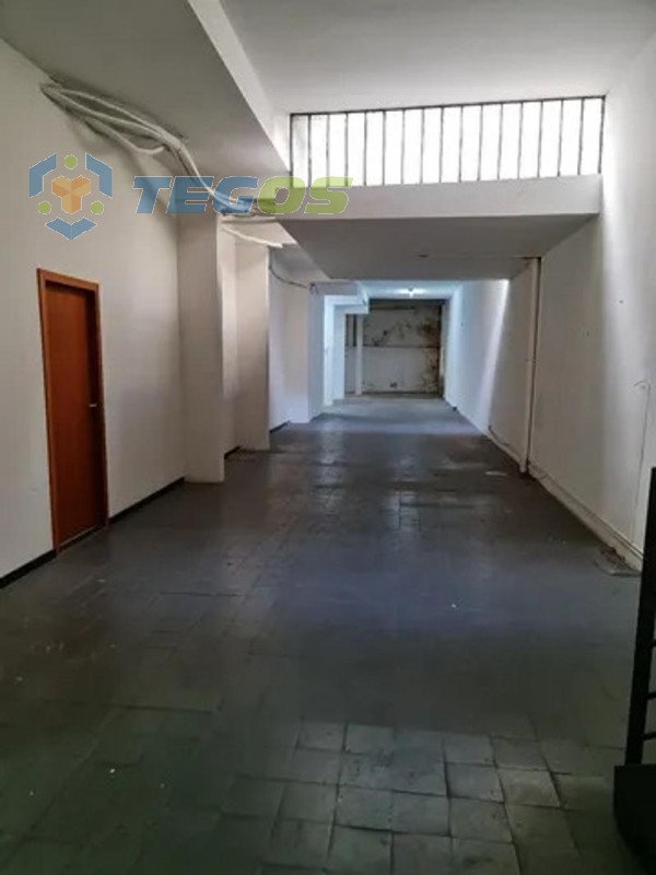 LOJA COM 600m² Foto 1