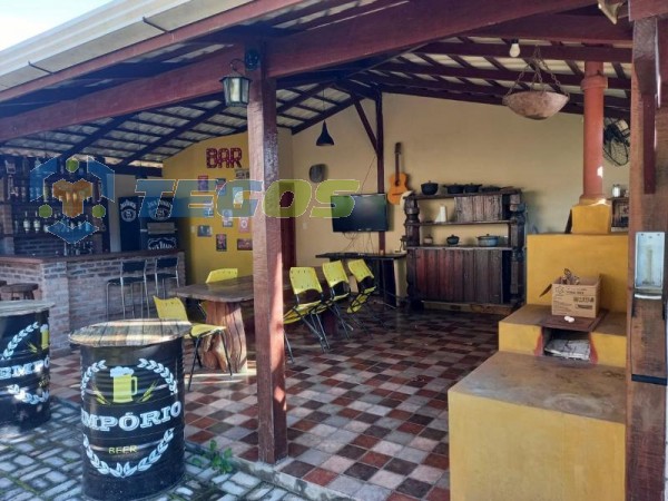 EXCELENTE CASA COM 06 QUARTOS Foto 9