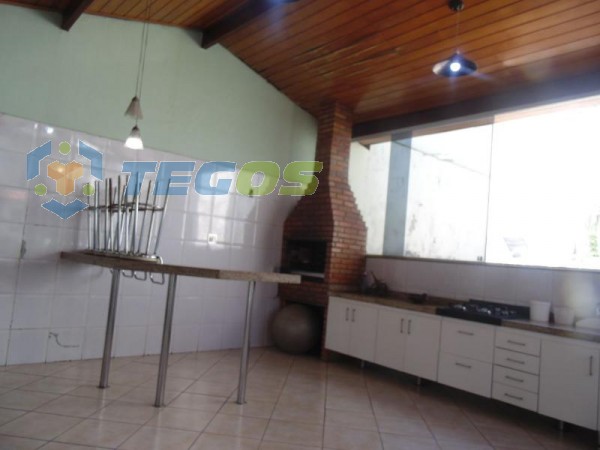 Casa localizado em Caiçara. 4 quartos (1 suítes), 3 banheiros e 2 vagas. Foto 10