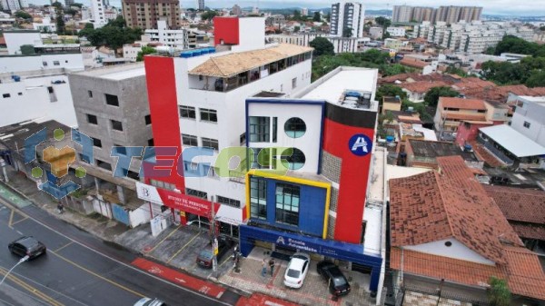 PRÉDIO COMERCIAL COM 1.185,80m² Foto 2