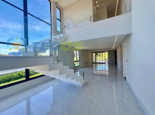 CASA ALTO PADRÃO 04 QUARTOS EM CONDOMÍNIO Foto 4