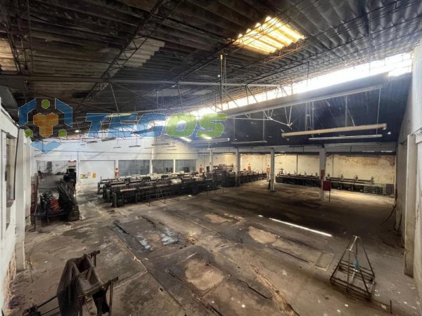 Galpão localizado em Cidade Industrial com área útil 5500.00 m². Foto 1