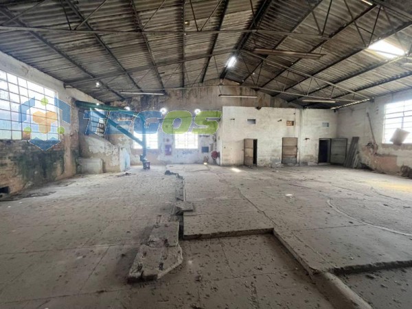 Galpão localizado em Cidade Industrial com área útil 5500.00 m². Foto 3