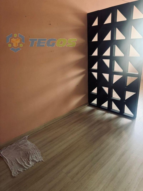 SALA COMERCIAL EM EXCELENTE CONDIÇÕES E EM ÓTIMA LOCALIZAÇÃO Foto 12