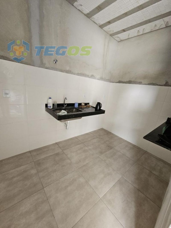 Galpão localizado em Jardim Alterosa com área útil 309.00 m². Foto 5