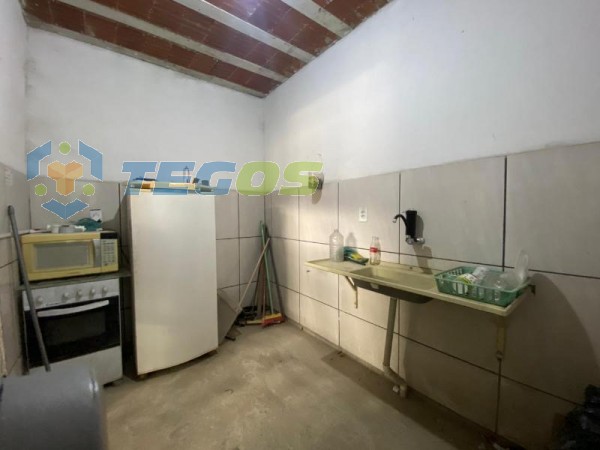 Galpão localizado em Tropical com área útil 200.00 m². Foto 7