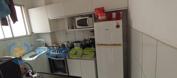 Apartamento localizado em Nova Baden. 2 quartos, 1 banheiros e 1 vagas. Foto 5