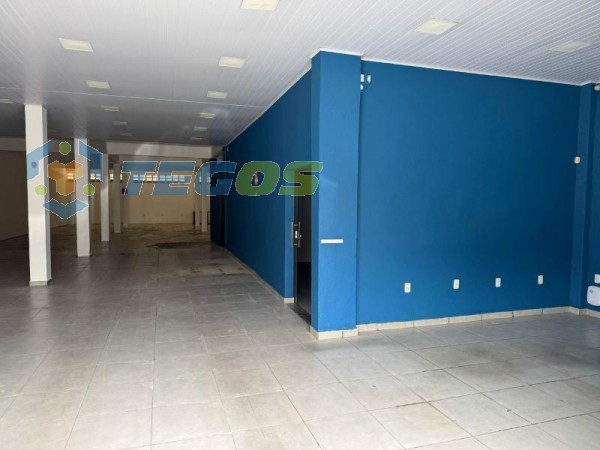 Loja localizado em Veneza com área útil 510.00 m². Foto 7