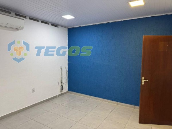Loja localizado em Veneza com área útil 510.00 m². Foto 10