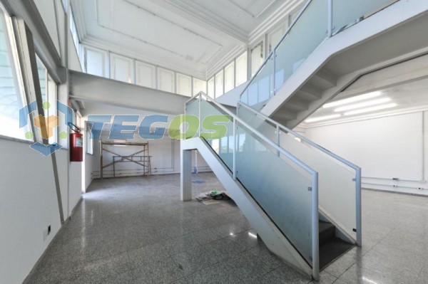 Prédio localizado em Carlos Prates. 0 quartos, 0 banheiros e 0 vagas. Foto 3