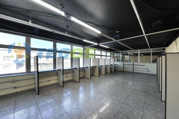 Prédio localizado em Carlos Prates. 0 quartos, 0 banheiros e 0 vagas. Foto 4