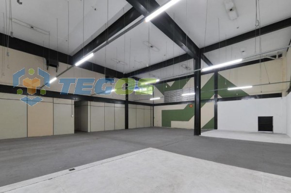 Prédio localizado em Carlos Prates. 0 quartos, 0 banheiros e 0 vagas. Foto 6