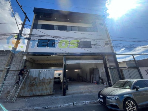 Loja localizado em Três Barras com área útil 70.00 m². Foto 1