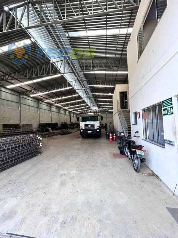 Galpão localizado em Guanabara com área útil 1480.00 m². Foto 4