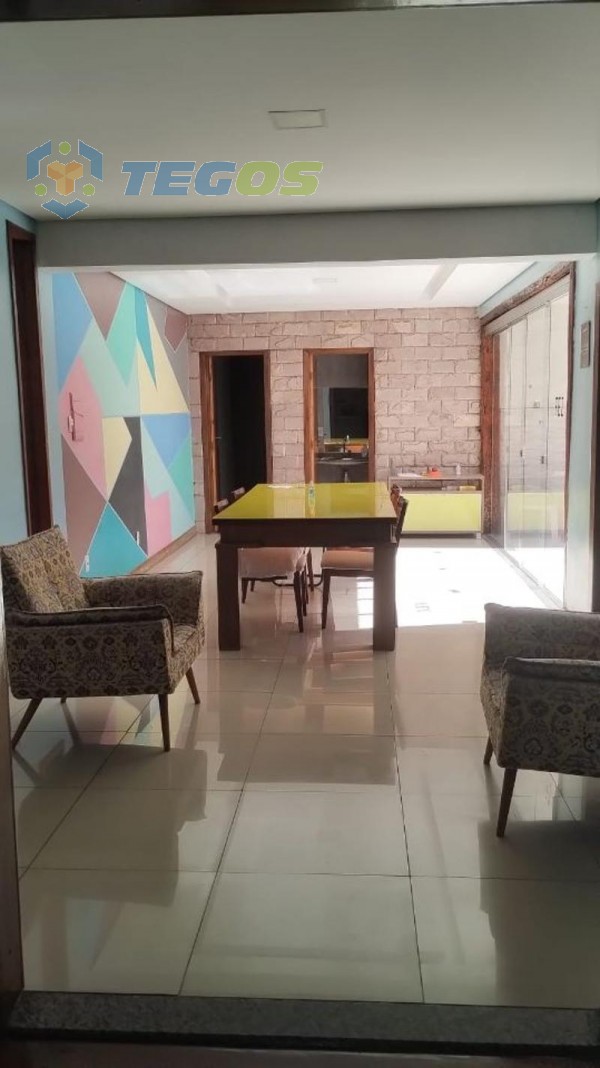 Apartamento localizado em Santa Cruz Industrial. 3 quartos (1 suítes), 1 banheiros e 1 vagas. Foto 5