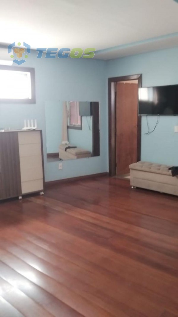 Apartamento localizado em Santa Cruz Industrial. 3 quartos (1 suítes), 1 banheiros e 1 vagas. Foto 9