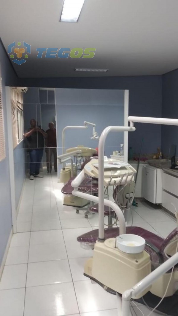 Sala localizado em Santa Cruz Industrial com área útil 40.00 m². Foto 1