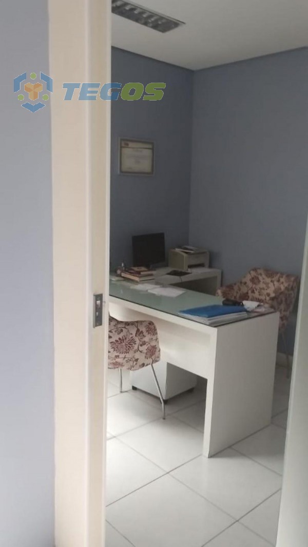 Sala localizado em Santa Cruz Industrial com área útil 40.00 m². Foto 2