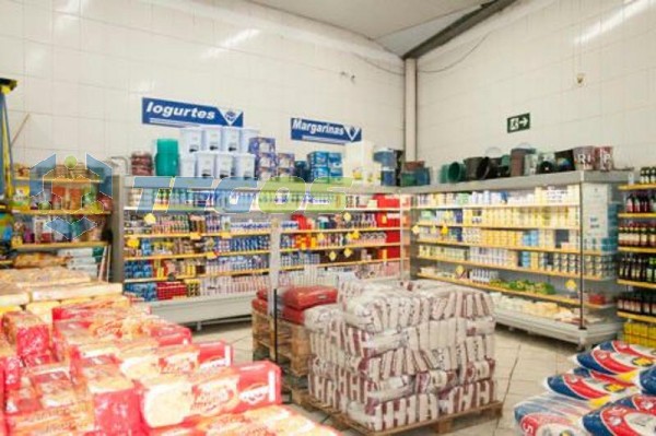 Loja localizado em Santa Marta com área útil 1300.00 m². Foto 2