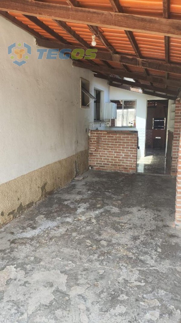 Casa localizado em Riacho Da Mata. 3 quartos, 1 banheiros e 4 vagas. Foto 2