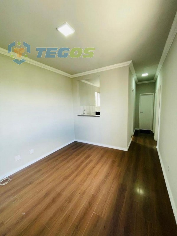 Apartamento localizado em Nova Baden. 2 quartos, 1 banheiros e 2 vagas. Foto 1