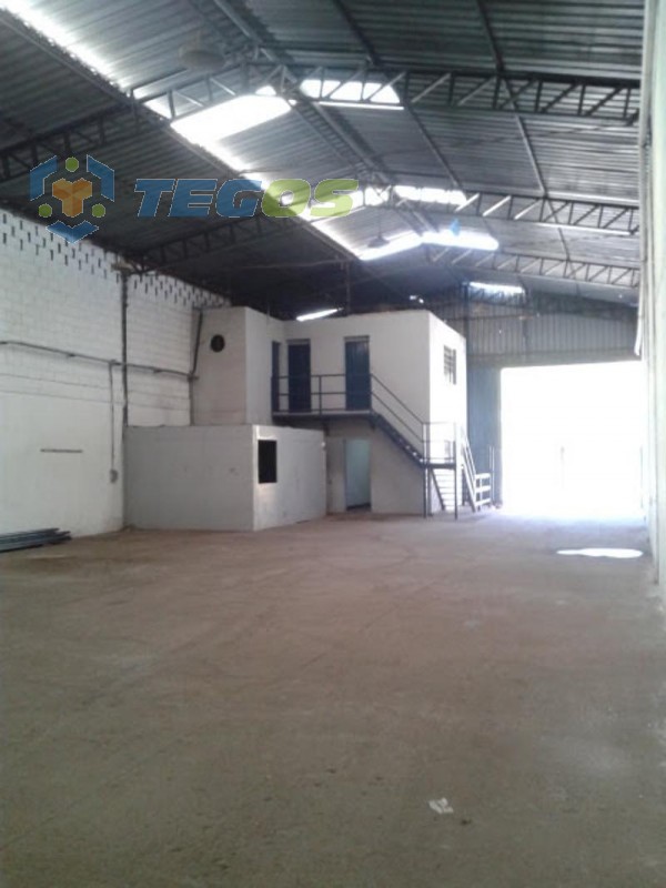Galpão localizado em Perobas com área útil 500.00 m². Foto 3